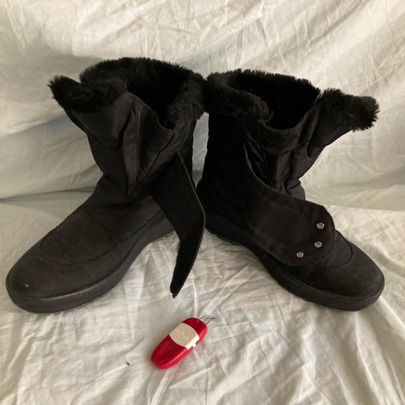 NEW! Never worn Pajar Black Winter Boots - Picture 3 of 8
